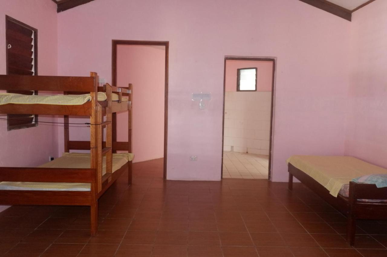 Bluepango Guest House Порт Вила Екстериор снимка